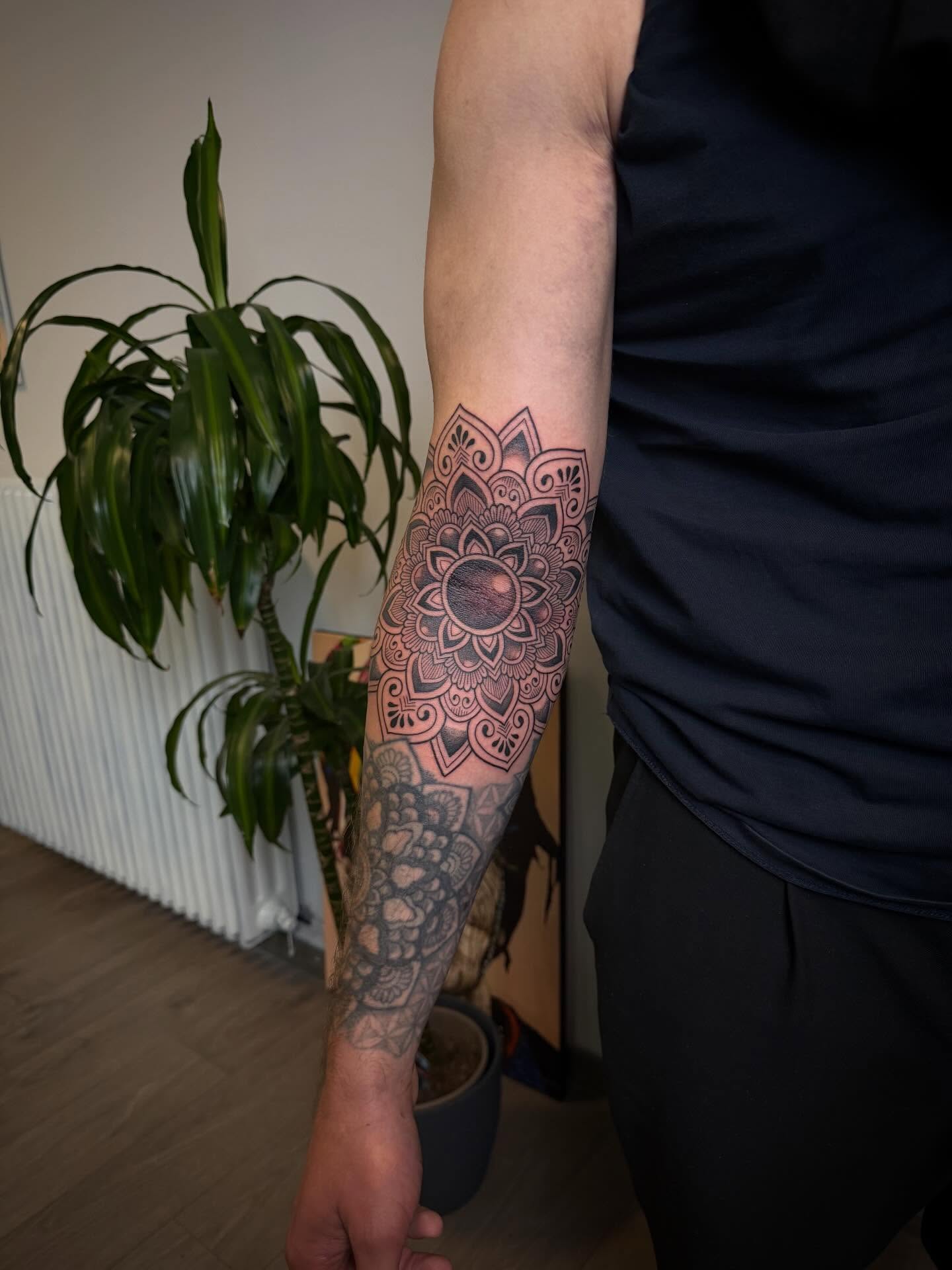 Just Ink · 18