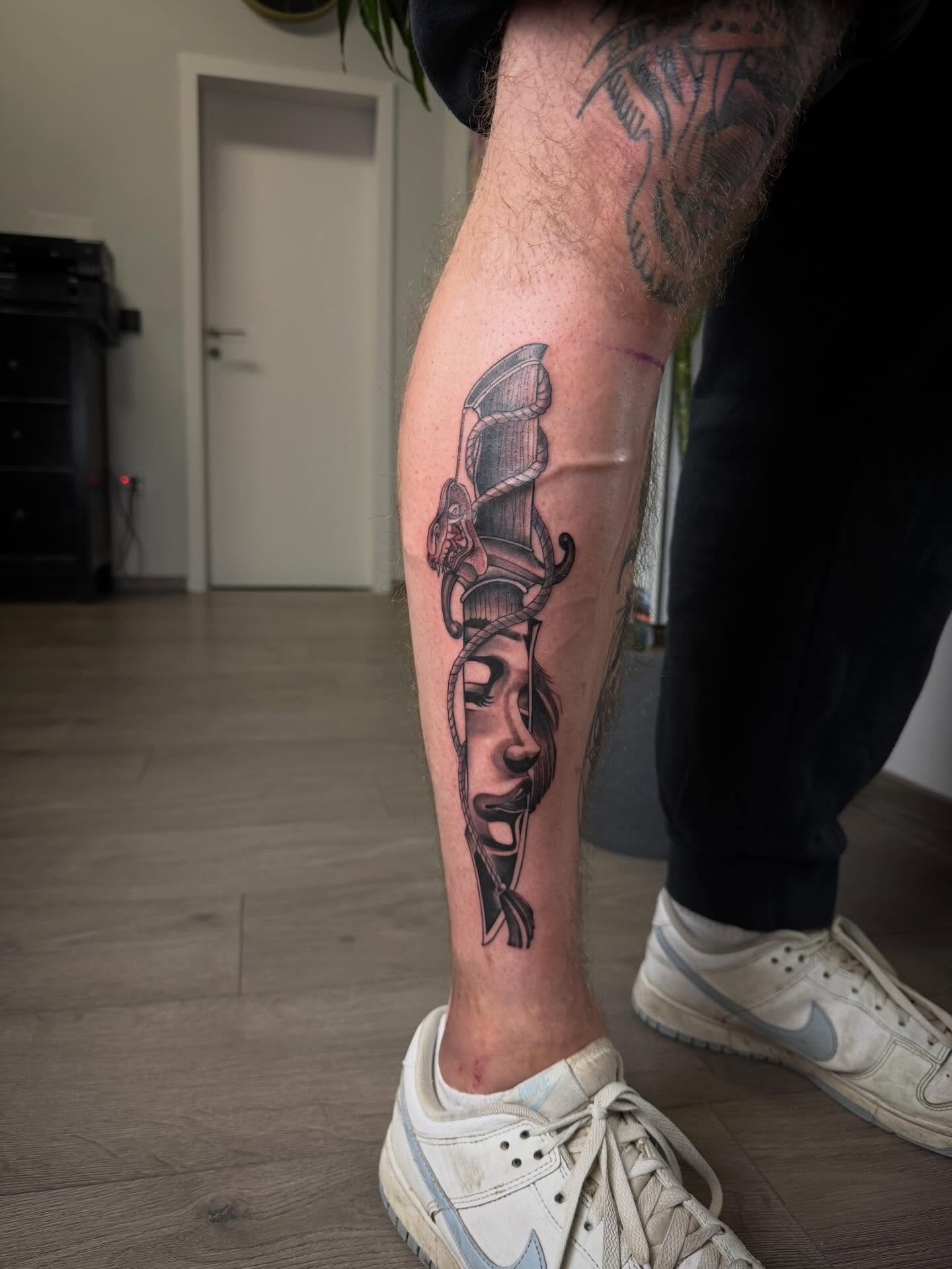 Just Ink · 25